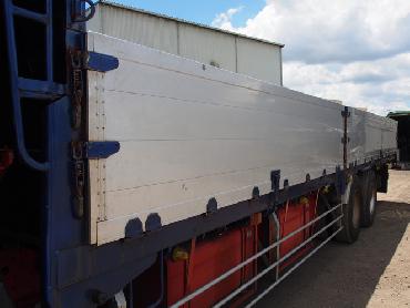 日野 プロフィア 平ボディ 大型 KS-FS1EZWA 年式 H16 [写真08]