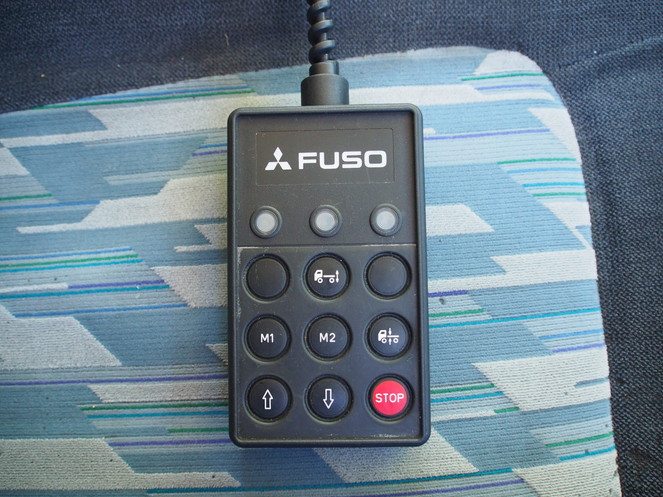 三菱ふそう スーパーグレート ウイング車 大型 KL-FS54JVZ 年式 H17[写真37]