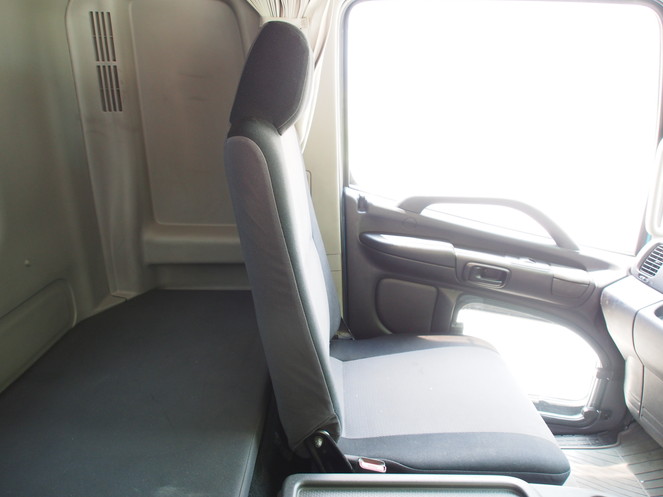 日野 レンジャー ウイング車 中型 BKG-FD7JLYA 年式 H22[写真41]