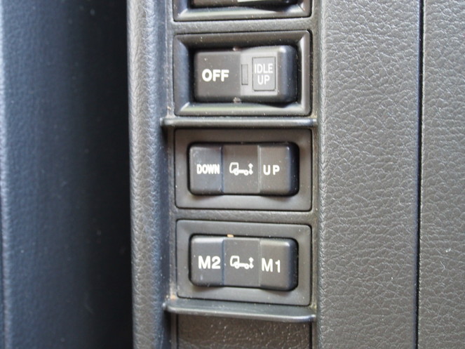 日野 レンジャー ウイング車 中型 TKG-FD9JLAG 年式 H27[写真38]