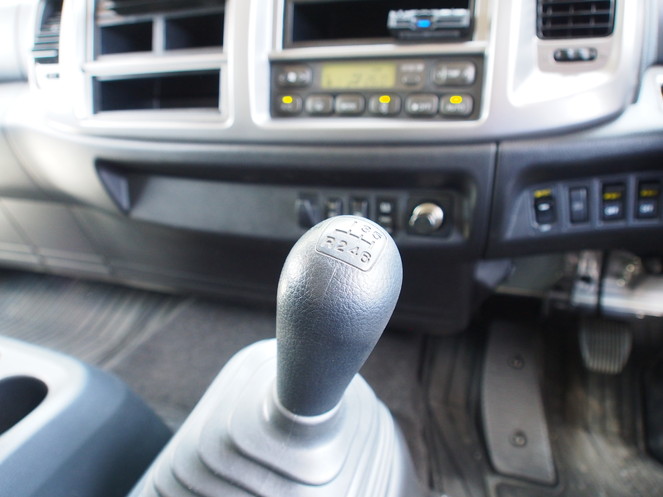 日野 レンジャー ウイング車 中型 TKG-FD9JLAG 年式 H27[写真35]