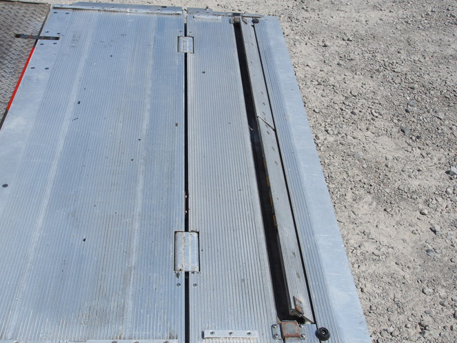 日野 レンジャープロ 冷凍バン 中型 PB-FD7JKFA 年式 H16[写真11]