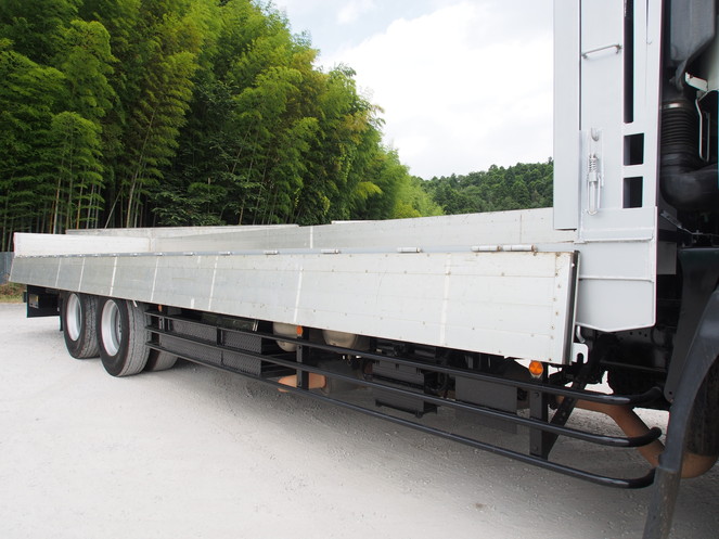 いすゞ ギガ 平ボディ 大型 PDG-CYL77V8 年式 H19[写真11]