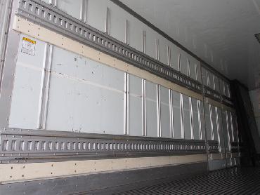 日野 レンジャー 冷凍バン 中型 BDG-FD8JLWA 年式 H22 [写真18]