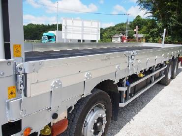 いすゞ ギガ 平ボディ 大型 LKG-CYJ77A 年式 H23 [写真14]