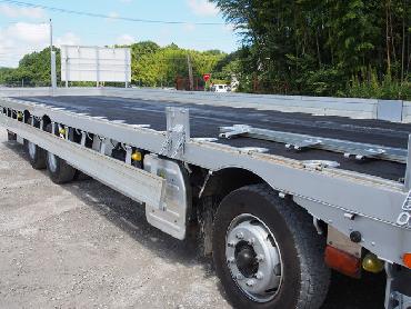 いすゞ ギガ 平ボディ 大型 LKG-CYJ77A 年式 H23 [写真13]