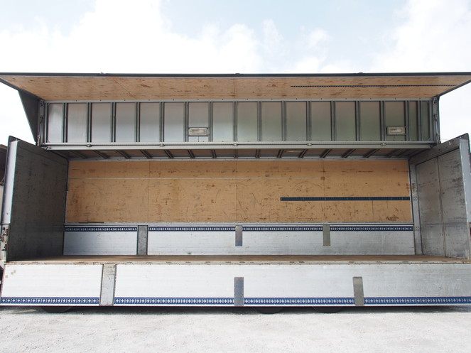 日野  ウイング車 大型 KL-FW1KXHG 年式 H15[写真18]