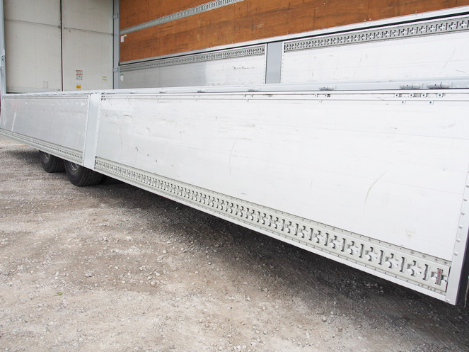 いすゞ ギガ ウイング車 大型 LKG-CYL77A 年式 H24[写真15]