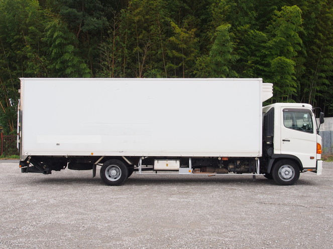 日野 レンジャー 冷凍バン 中型 BDG-FC7JLWA 年式 H18[写真09]