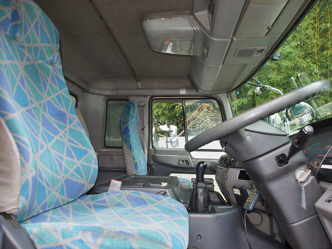 日野  ウイング車 大型 KL-FW1KXHG 年式 H15[写真24]