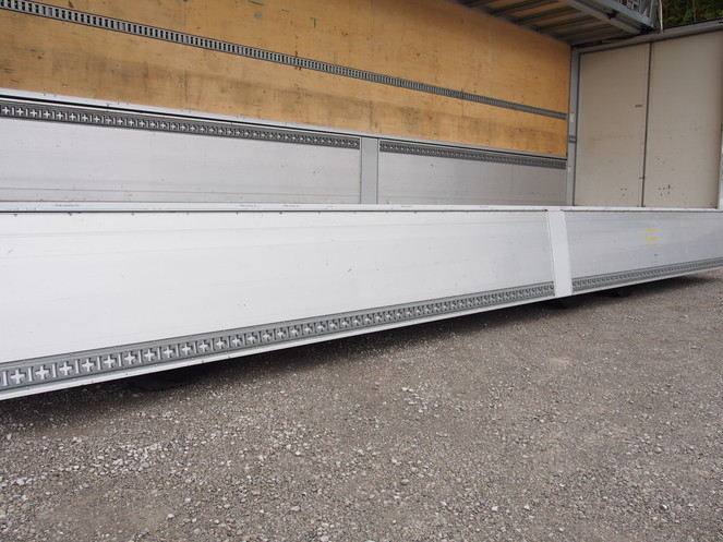 日野 プロフィア ウイング車 大型 QKG-FW1EXBG 年式 H25[写真17]