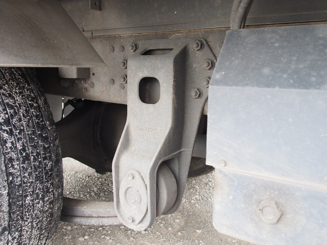 三菱ふそう ファイター ウイング車 中型 KK-FK64FK 年式 H16[写真24]