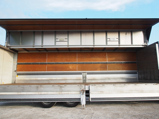 日野 プロフィア ウイング車 大型 KS-FR1EZWG 年式 H16[写真24]