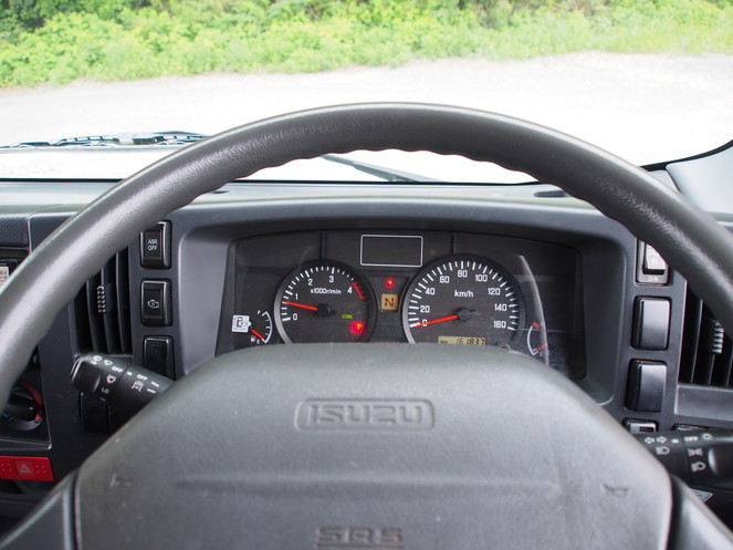 いすゞ エルフ バン車 小型 BKG-NPR85AN 年式 H21[写真29]