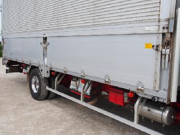 三菱ふそう ファイター ウイング車 中型 PA-FK61F 年式 H18 [写真14]