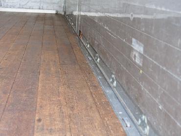 三菱ふそう ファイター ウイング車 中型 PA-FK61F 年式 H18 [写真32]