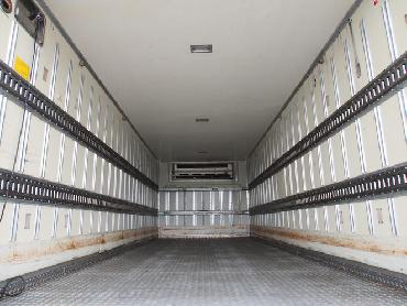 いすゞ フォワード 冷凍バン 中型 PKG-FRR90S2 年式 H20 [写真17]