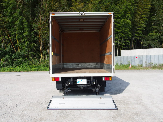 いすゞ エルフ バン車 小型 BKG-NPR85AN 年式 H21[写真08]