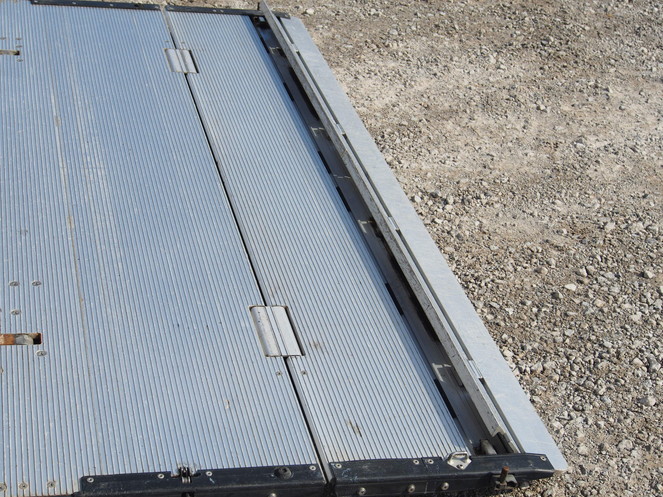 いすゞ エルフ バン車 小型 BKG-NPR85AN 年式 H21[写真11]