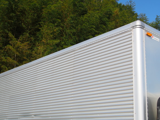 いすゞ エルフ バン車 小型 BKG-NPR85AN 年式 H21[写真16]