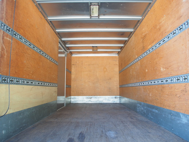 いすゞ エルフ バン車 小型 BKG-NPR85AN 年式 H21[写真21]