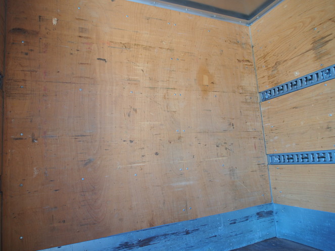 いすゞ エルフ バン車 小型 BKG-NPR85AN 年式 H21[写真19]