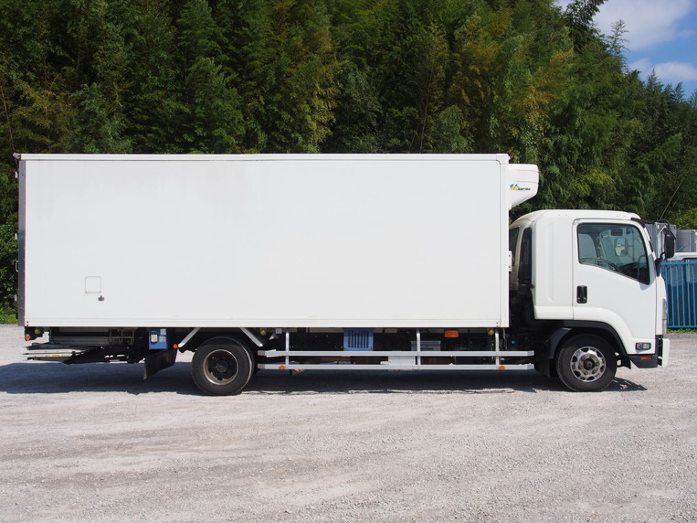 いすゞ フォワード 冷凍バン 中型 PKG-FRR90S2 年式 H20[写真12]