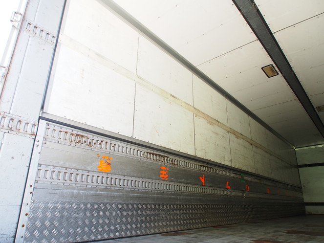 三菱ふそう スーパーグレート ウイング車 大型 BKG-FU54JZ 年式 H21[写真25]