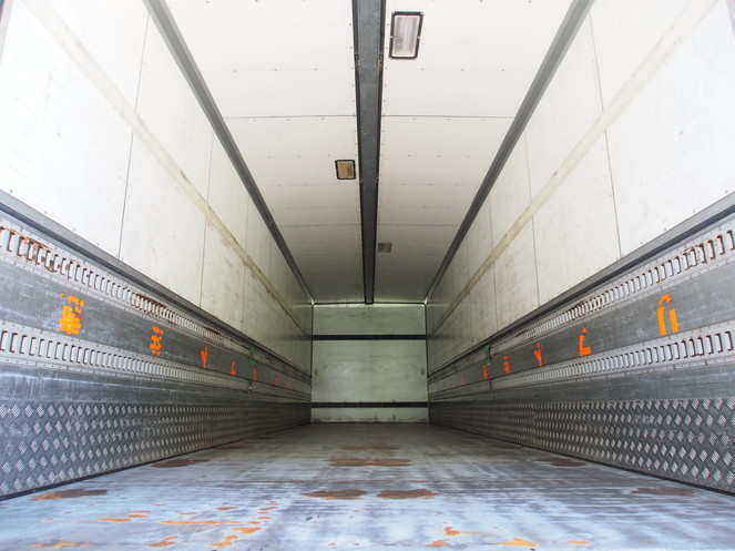 三菱ふそう スーパーグレート ウイング車 大型 BKG-FU54JZ 年式 H21[写真24]