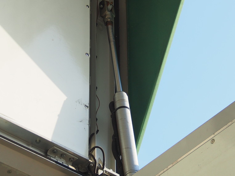 三菱ふそう スーパーグレート ウイング車 大型 BDG-FS54JZ 年式 H20[写真28]