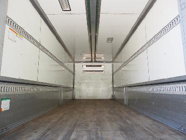 いすゞ フォワード 冷凍ウイング 中増t SKG-FSR34T2 年式 H23 [写真24]