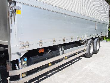 三菱ふそう スーパーグレート ウイング車 大型 BKG-FU54JZ 年式 H21 [写真17]