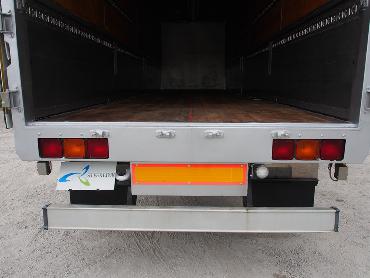 いすゞ ギガ ウイング車 大型 KL-CYL52V4 年式 H16[写真21]