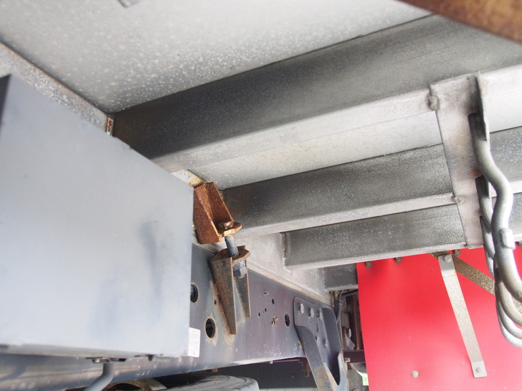 日野 グランドプロフィア ウイング車 大型 BKG-FW1EXYJ 年式 H21[写真30]