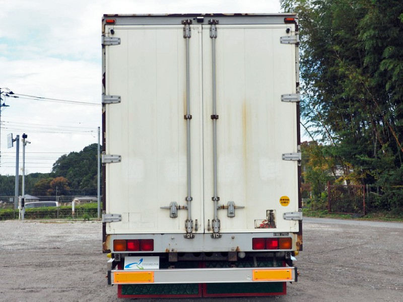 いすゞ ギガ ウイング車 大型 PJ-CYJ51W6 年式 H18[写真06]