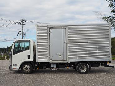 いすゞ エルフ バン車 小型 BKG-NMR85AN 年式 H22[写真09]