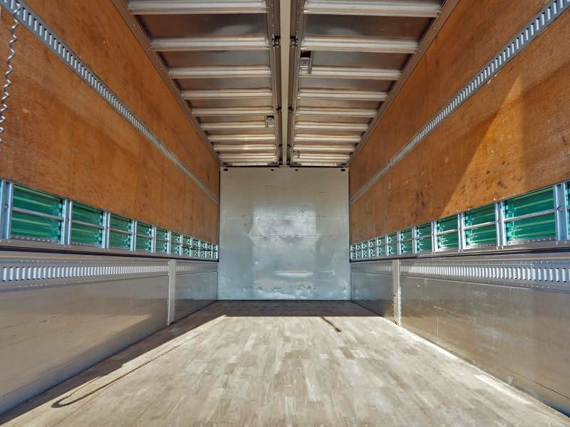 三菱ふそう ファイター ウイング車 中型 PDG-FK61F 年式 H21[写真18]