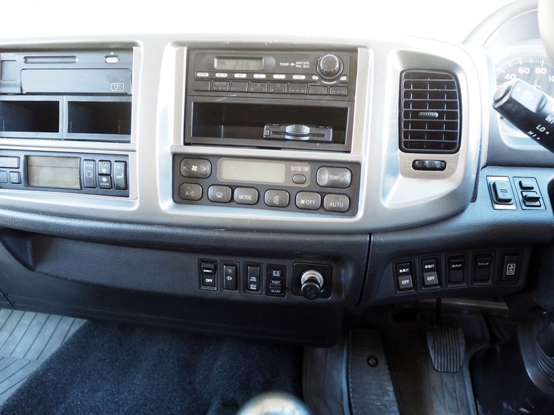 日野 レンジャープロ 冷凍ウイング 中型 TKG-FD7JLAG 年式 H26[写真38]