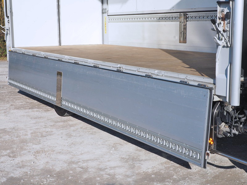 日野 レンジャープロ 冷凍ウイング 中型 TKG-FD7JLAG 年式 H26[写真13]