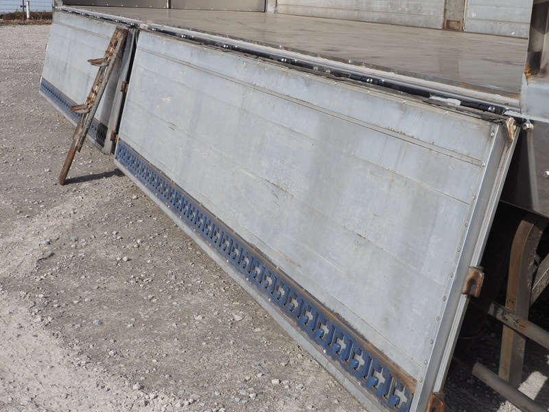 日野 レンジャー 冷凍ウイング 中型 KK-FD1JMEA 年式 H16[写真16]