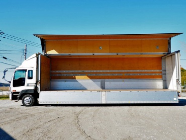 いすゞ ギガ ウイング車 大型 PJ-CYJ77W6 年式 H19[写真11]