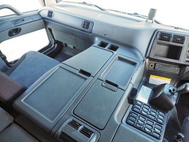 三菱ふそう スーパーグレート ウイング車 大型 LKG-FS54VZ 年式 H23 [写真23]