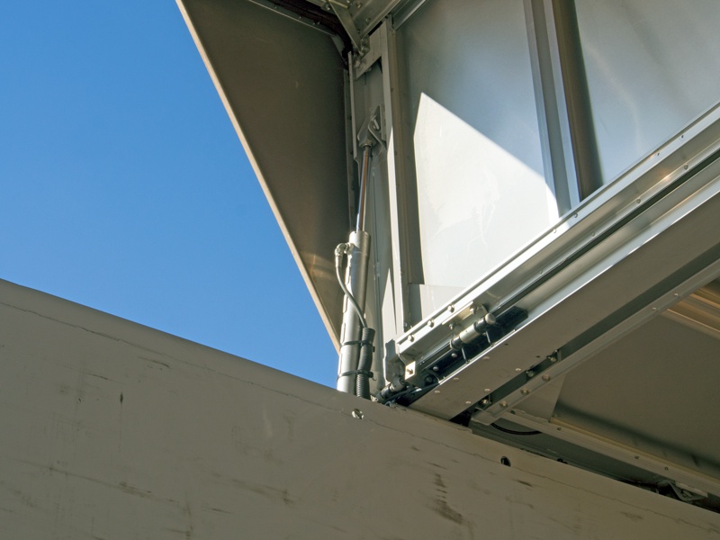 日野 レンジャープロ ウイング車 中型 BKG-FD7JLYA 年式 H22[写真30]