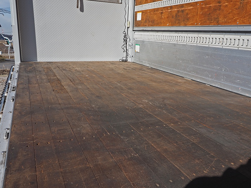 いすゞ エルフ ウイング車 小型 PKG-NPR75N 年式 H22[写真13]