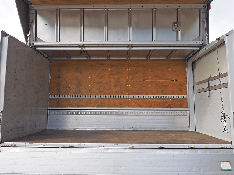 いすゞ エルフ ウイング車 小型 PKG-NPR75N 年式 H22[写真21]