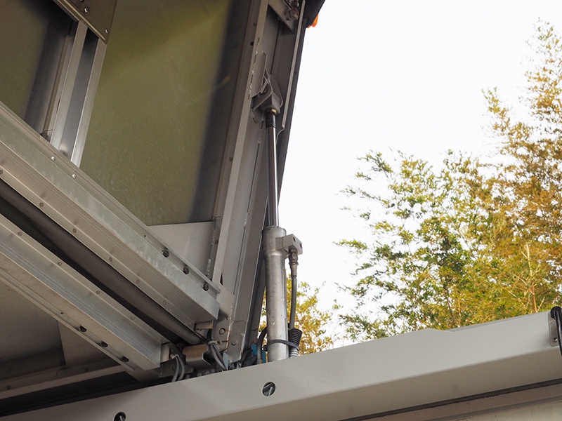 いすゞ エルフ ウイング車 小型 PKG-NPR75N 年式 H22[写真32]