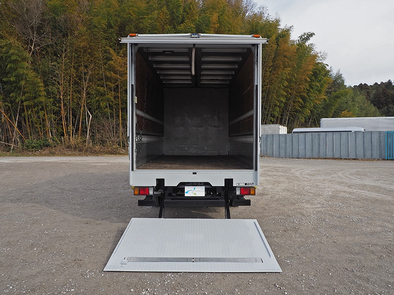 いすゞ エルフ ウイング車 小型 PKG-NPR75N 年式 H22[写真40]