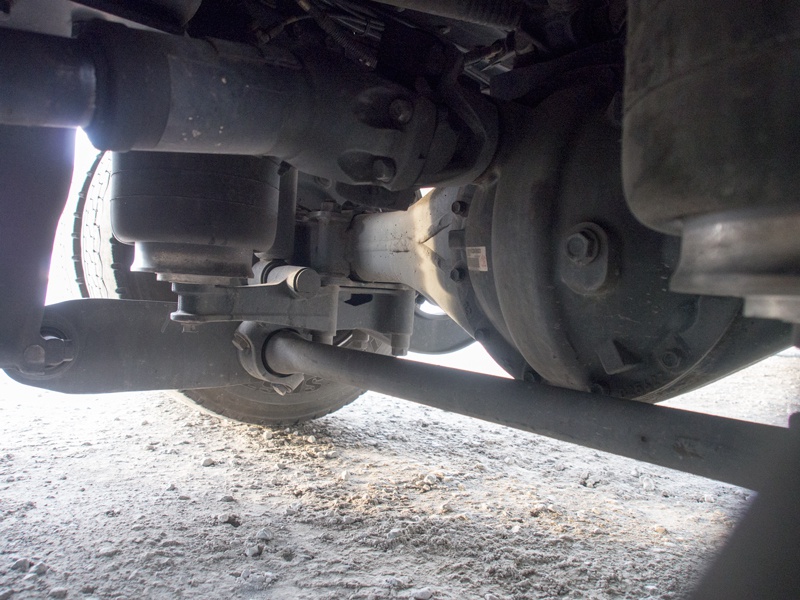 いすゞ ギガ ウイング車 大型 QKG-CYJ77A 年式 H25[写真46]