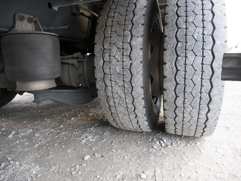 いすゞ ギガ ウイング車 大型 QKG-CYJ77A 年式 H25[写真50]