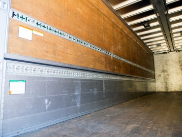 三菱ふそう スーパーグレート ウイング車 大型 LKG-FS55VZ 年式 H23 [写真24]